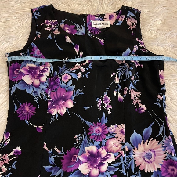 Vintage | Floral midi dress - Picture 6 of 13